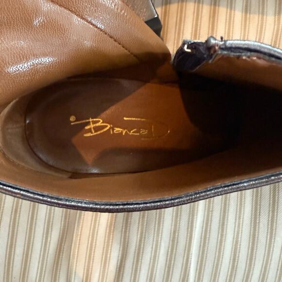 Bianca Di Silver Metallic Leather Ankle Booties - Picture 5 of 7